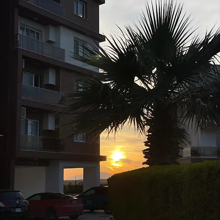 Royal Sun River Flat *